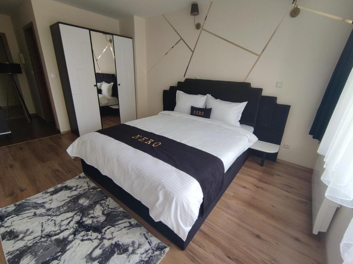 Complex Nero Aparthotel Pamporovo Bagian luar foto