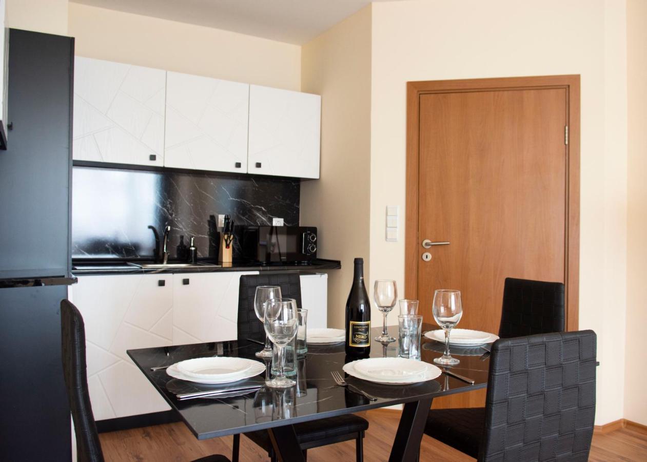 Complex Nero Aparthotel Pamporovo Bagian luar foto