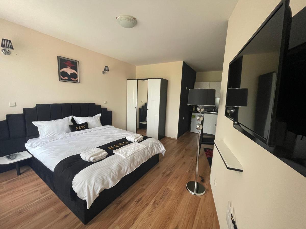 Complex Nero Aparthotel Pamporovo Bagian luar foto