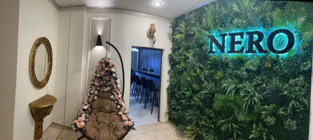 Complex Nero Aparthotel Pamporovo Bagian luar foto