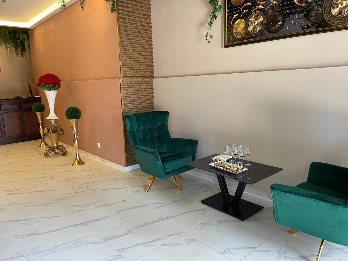 Complex Nero Aparthotel Pamporovo Bagian luar foto