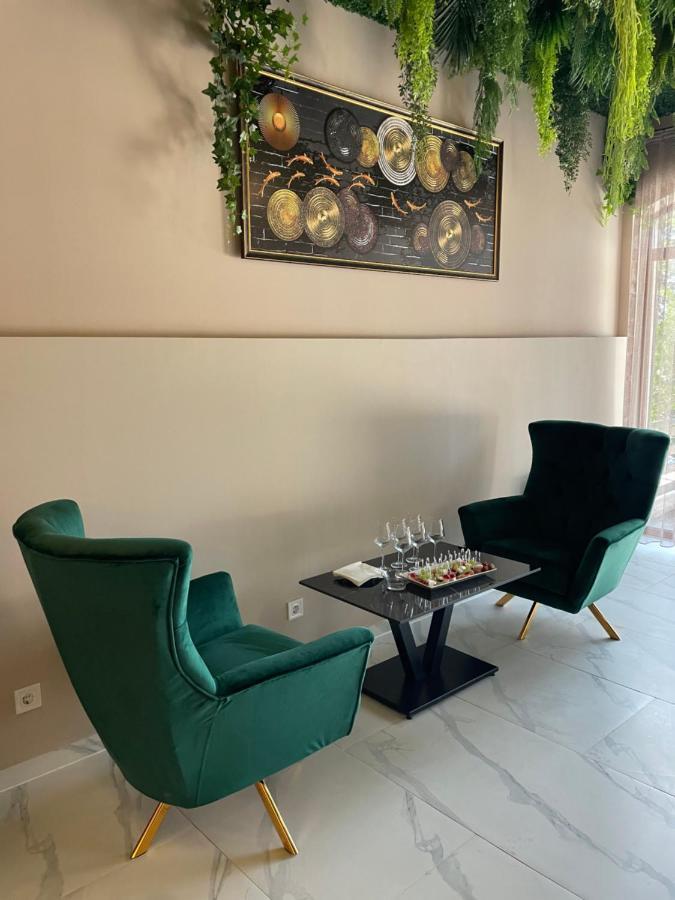 Complex Nero Aparthotel Pamporovo Bagian luar foto