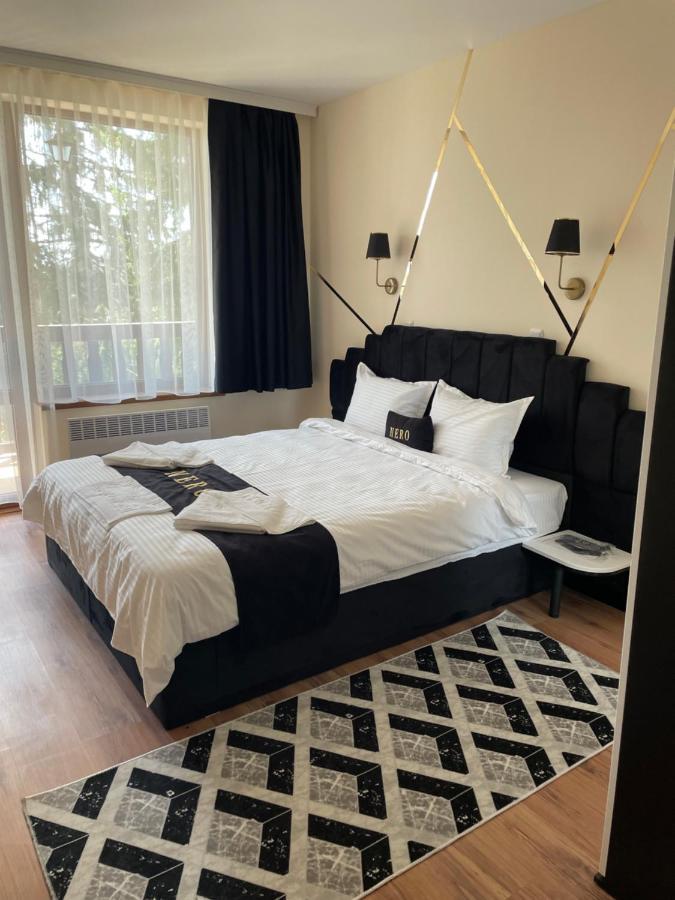 Complex Nero Aparthotel Pamporovo Bagian luar foto
