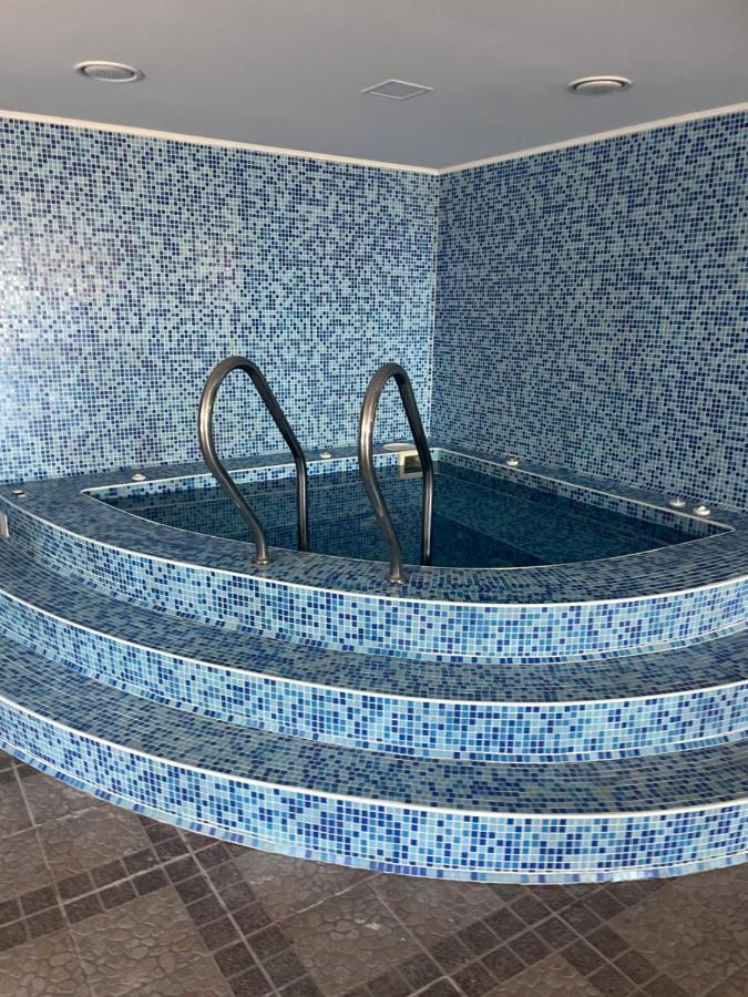 Complex Nero Aparthotel Pamporovo Bagian luar foto