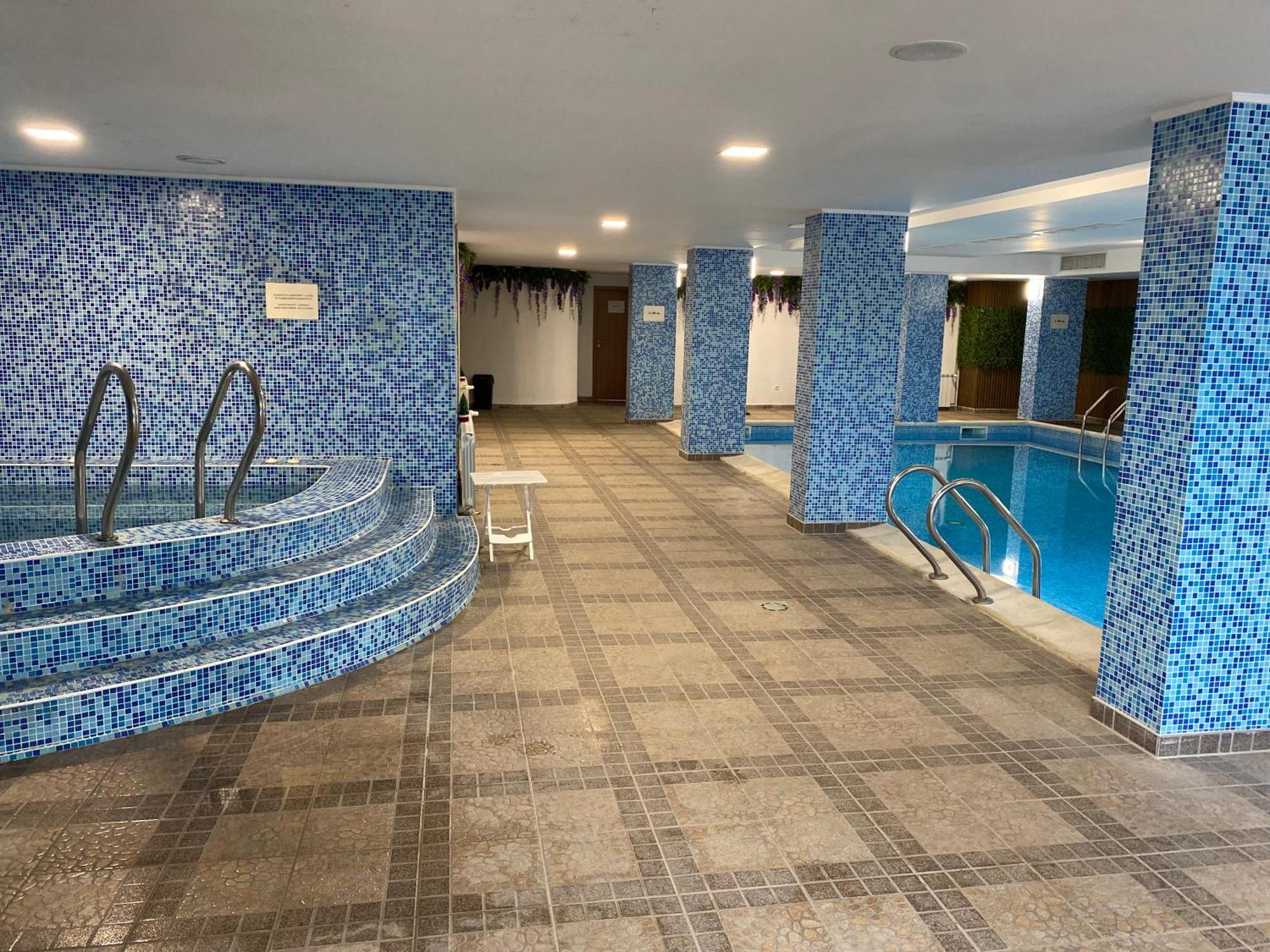 Complex Nero Aparthotel Pamporovo Bagian luar foto